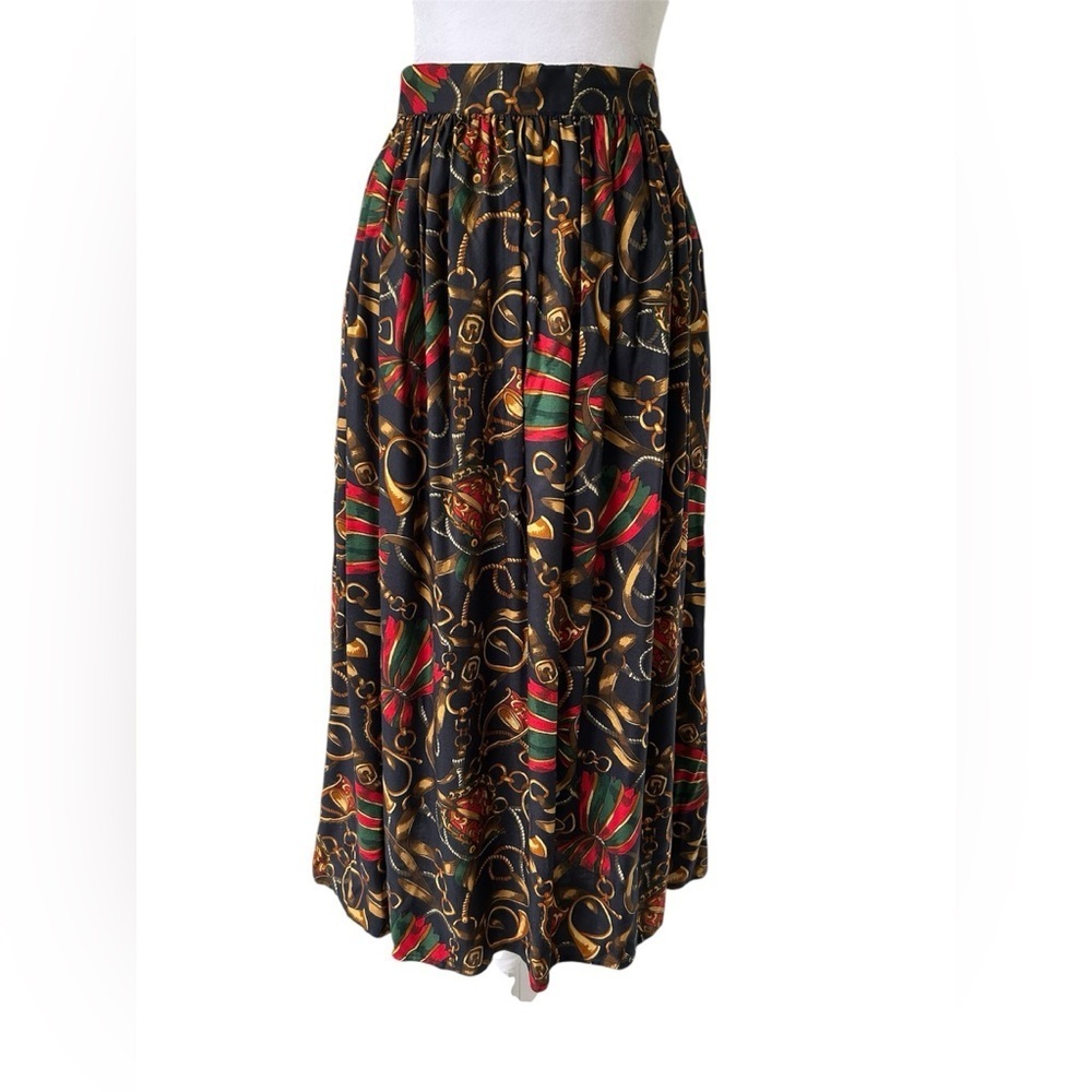 Talbots vintage holiday print red, green and gold  full length skirt.  size 14.‍ - Picture 2 of 6